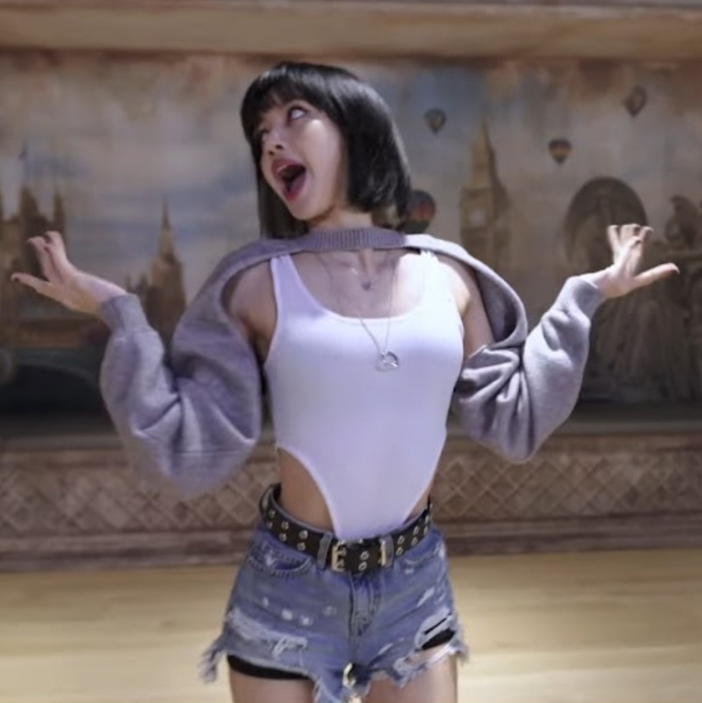 Lisa's L.e.e.y gray bolero cardigan